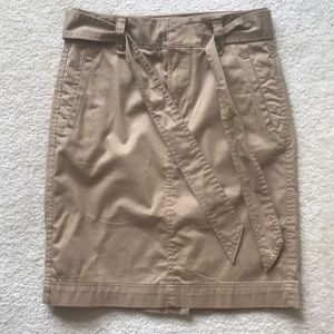Tommy Hilfiger tan skirt size 4